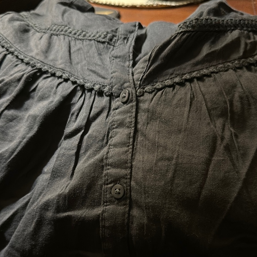 Women’s button down blouse
